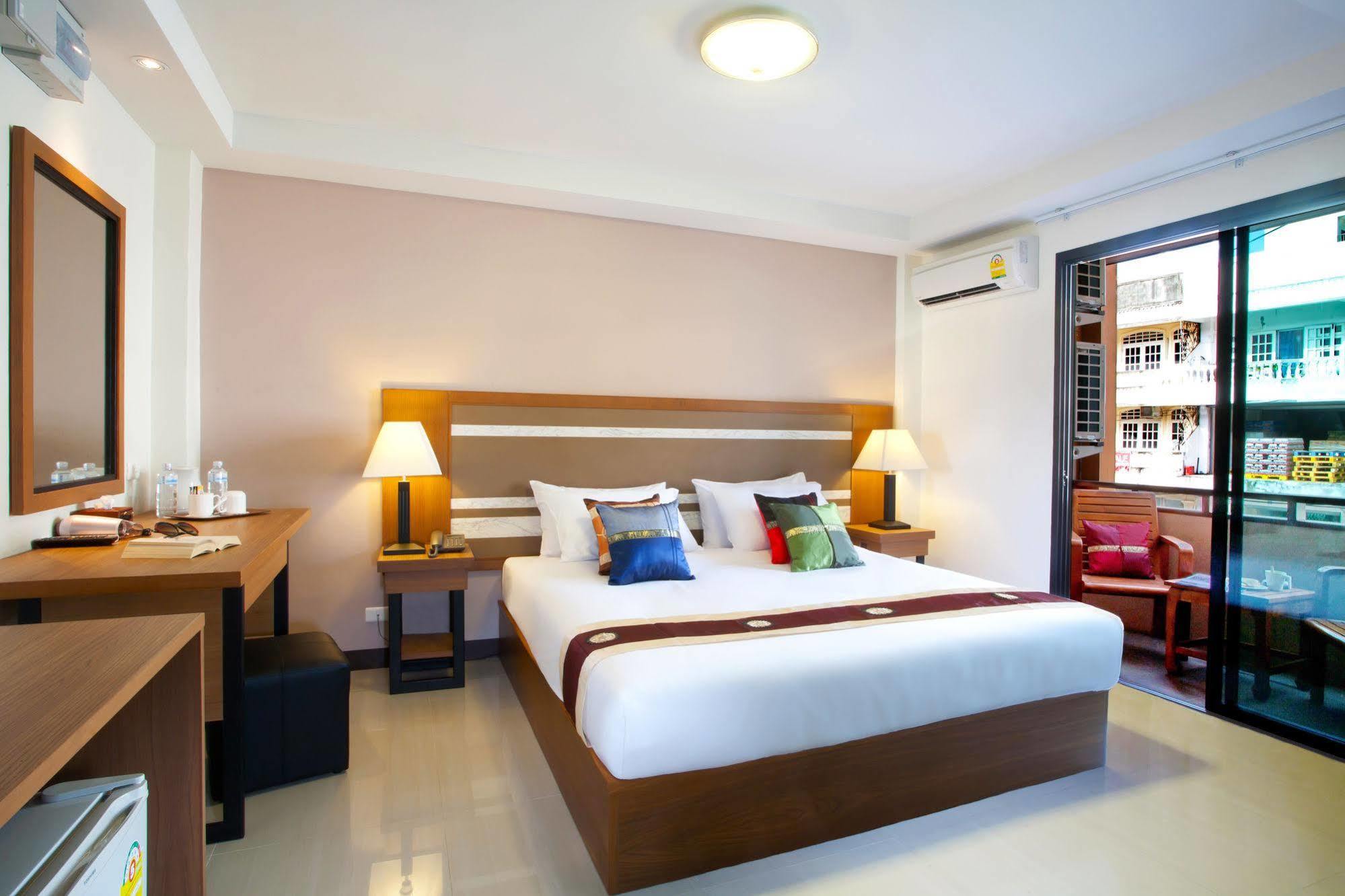 Aparthotel Patong Pool House Exterior foto